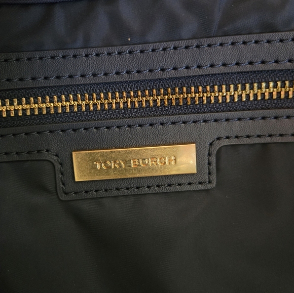 Brand new Tory Burch Navy Ella Tote - Picture 10 of 12